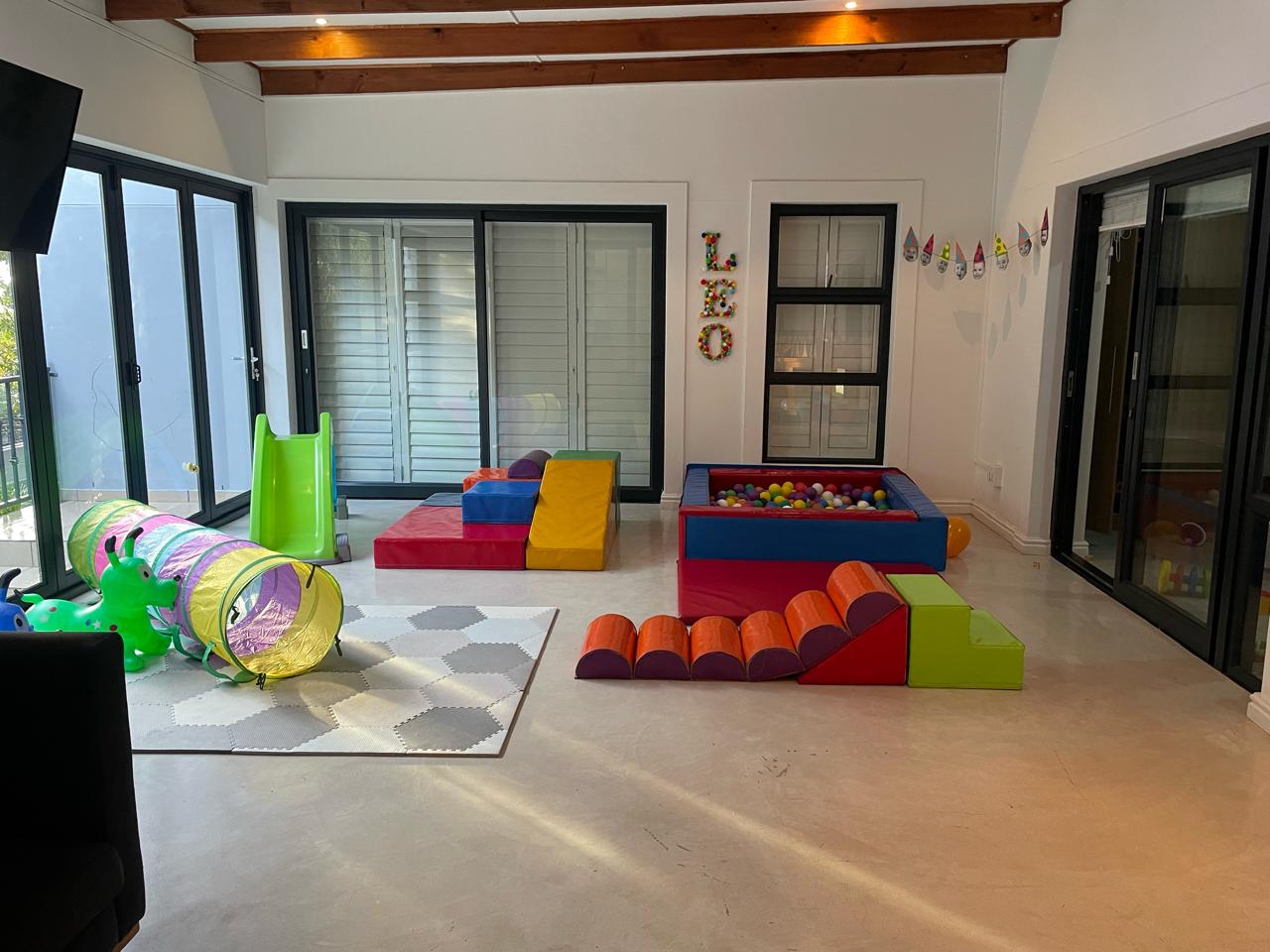 Soft play item set for birthday party